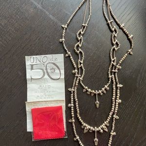 Uno de 50 “the tribe” necklace